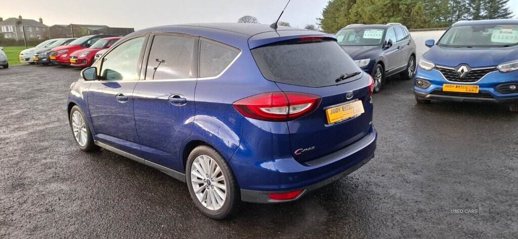 Feb 2016 Ford C-max 1.0 EcoBoost Titanium 5dr