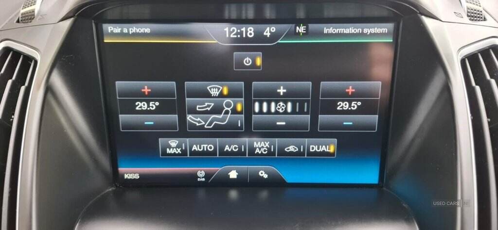 Feb 2016 Ford C-max 1.0 EcoBoost Titanium 5dr