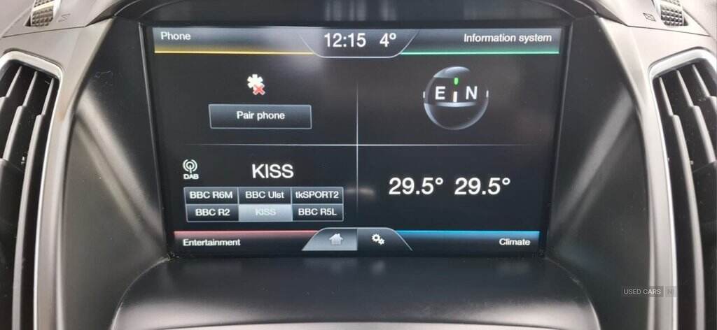 Feb 2016 Ford C-max 1.0 EcoBoost Titanium 5dr