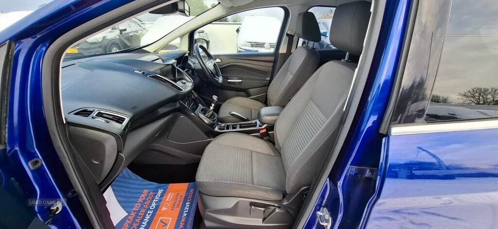 Feb 2016 Ford C-max 1.0 EcoBoost Titanium 5dr