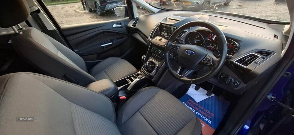 Feb 2016 Ford C-max 1.0 EcoBoost Titanium 5dr