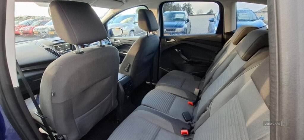 Feb 2016 Ford C-max 1.0 EcoBoost Titanium 5dr