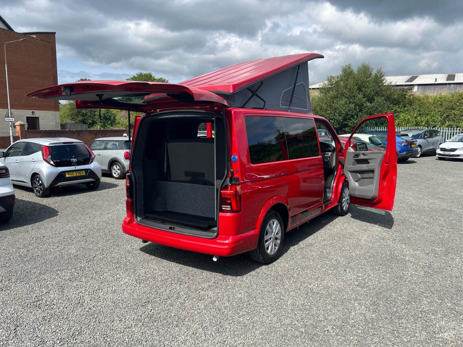 Sep 2021 Volkswagen 2.0 TDI 110 transporter Highline MotorHome