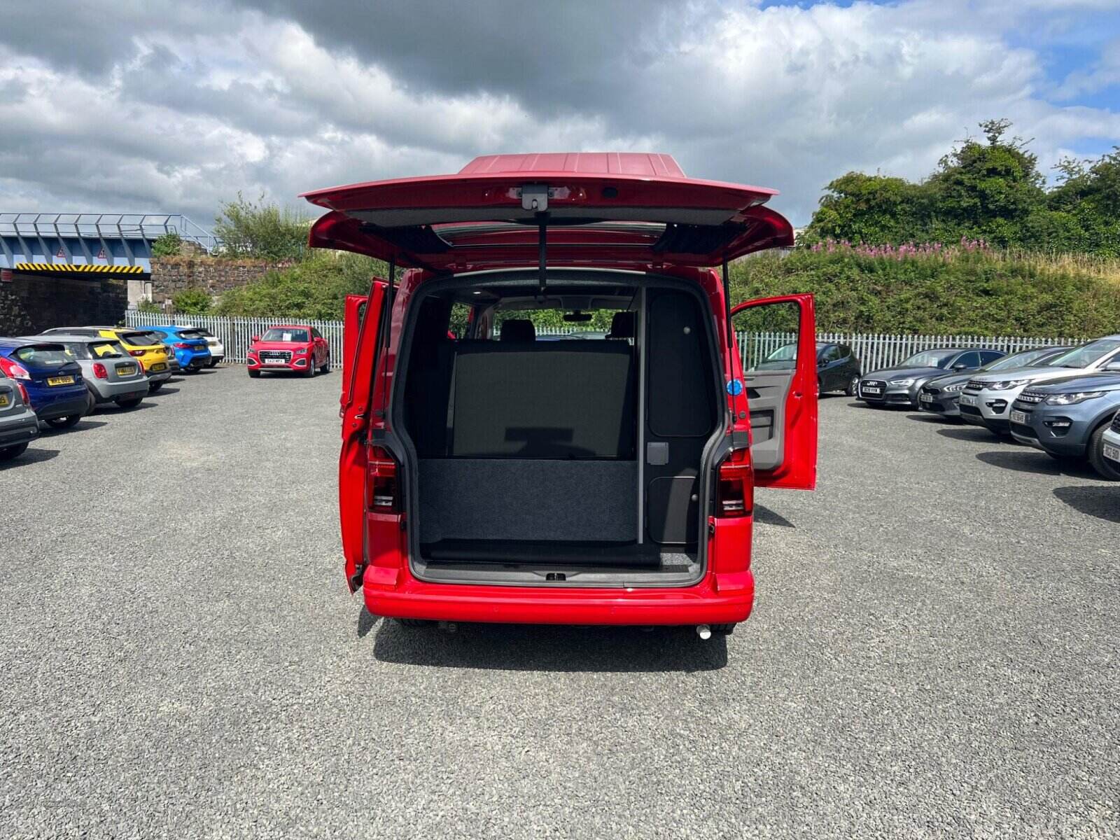 Sep 2021 Volkswagen 2.0 TDI 110 transporter Highline MotorHome