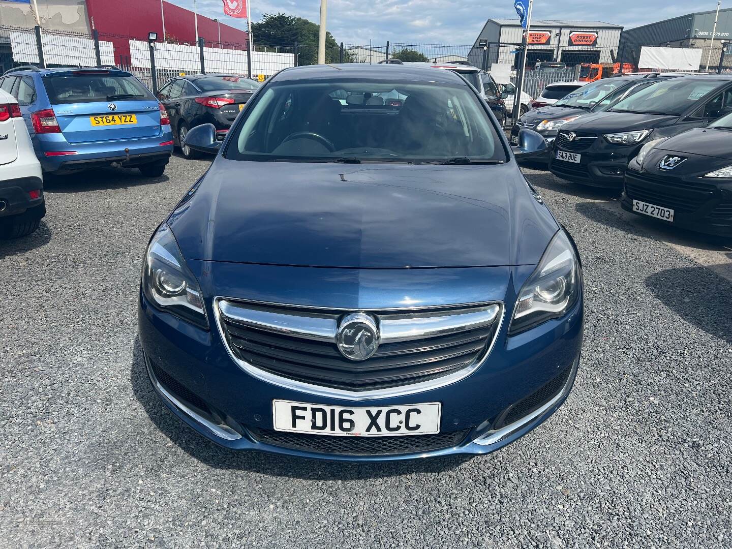 Vauxhall Insignia DIESEL HATCHBACK in Down