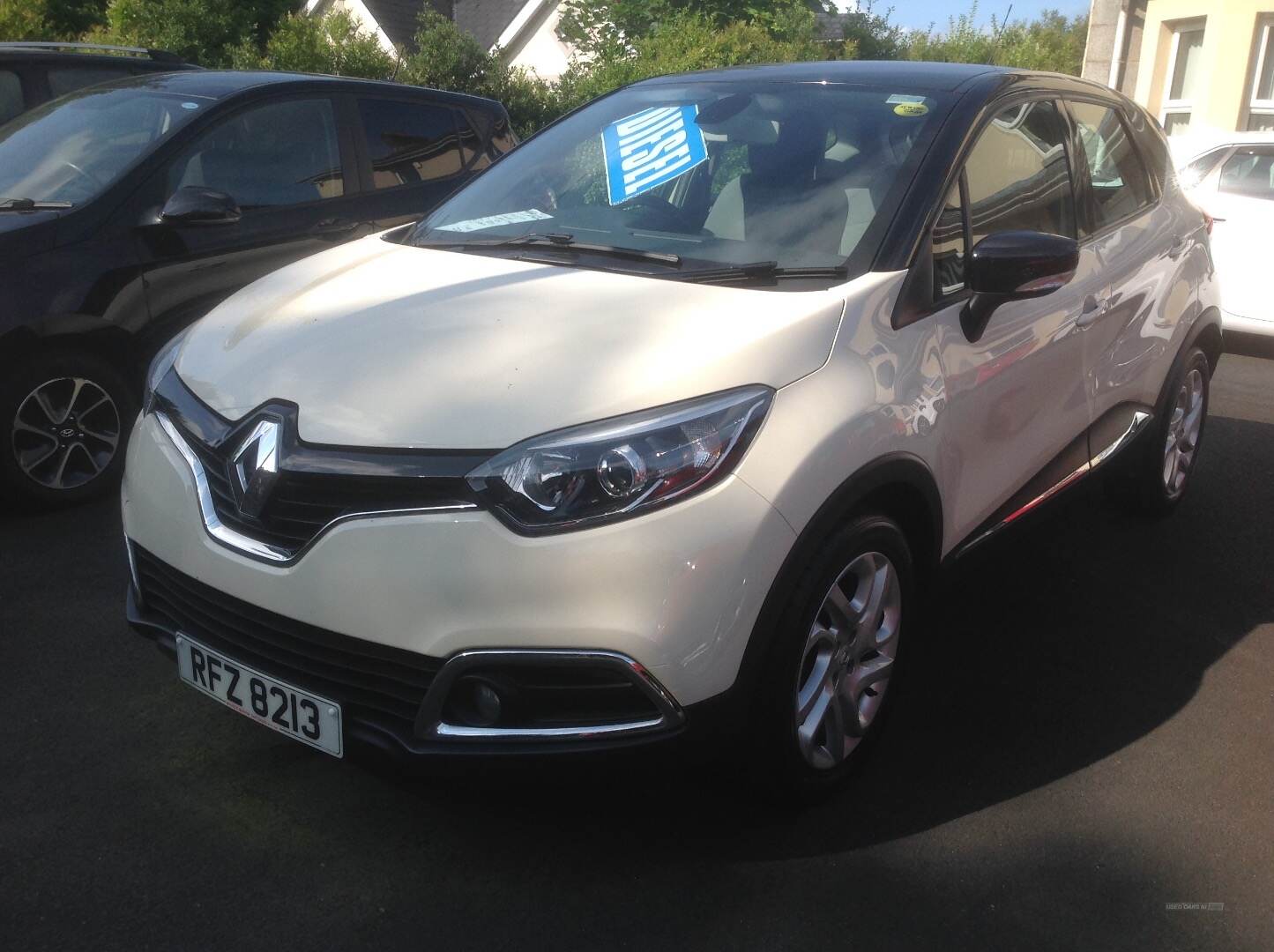 Renault Captur DIESEL HATCHBACK in Down