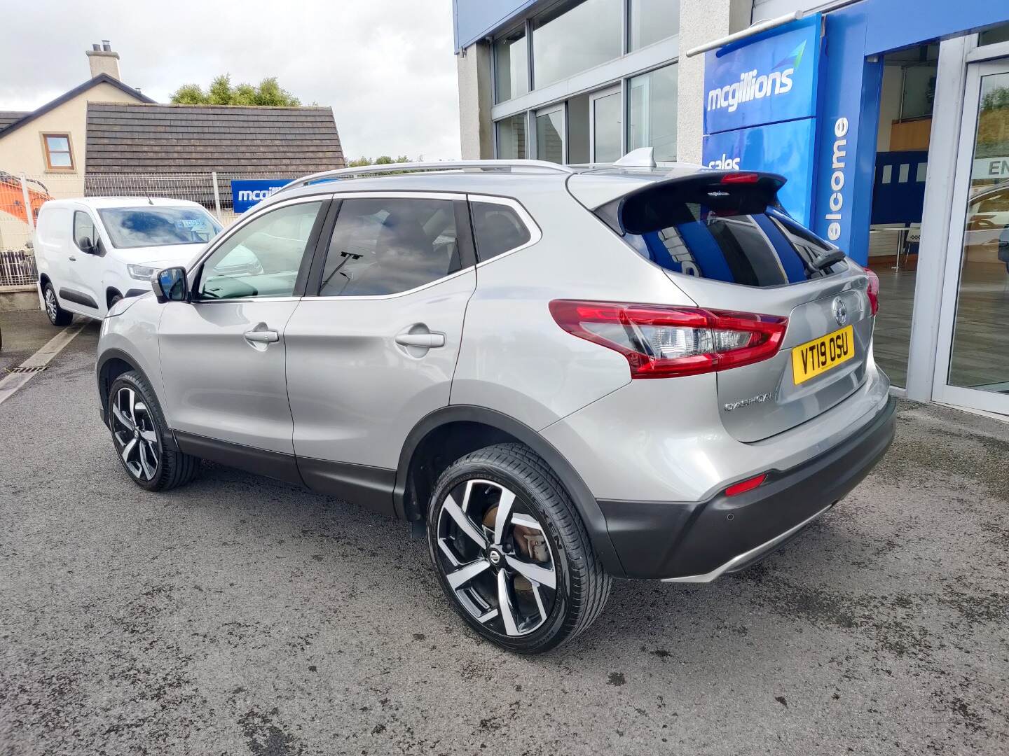 Nissan Qashqai DIESEL HATCHBACK in Tyrone