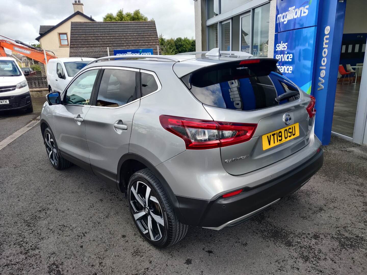 Nissan Qashqai DIESEL HATCHBACK in Tyrone