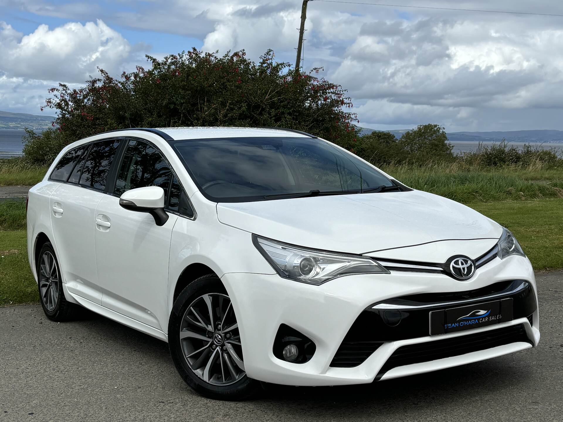 Toyota Avensis DIESEL TOURING SPORT in Derry / Londonderry