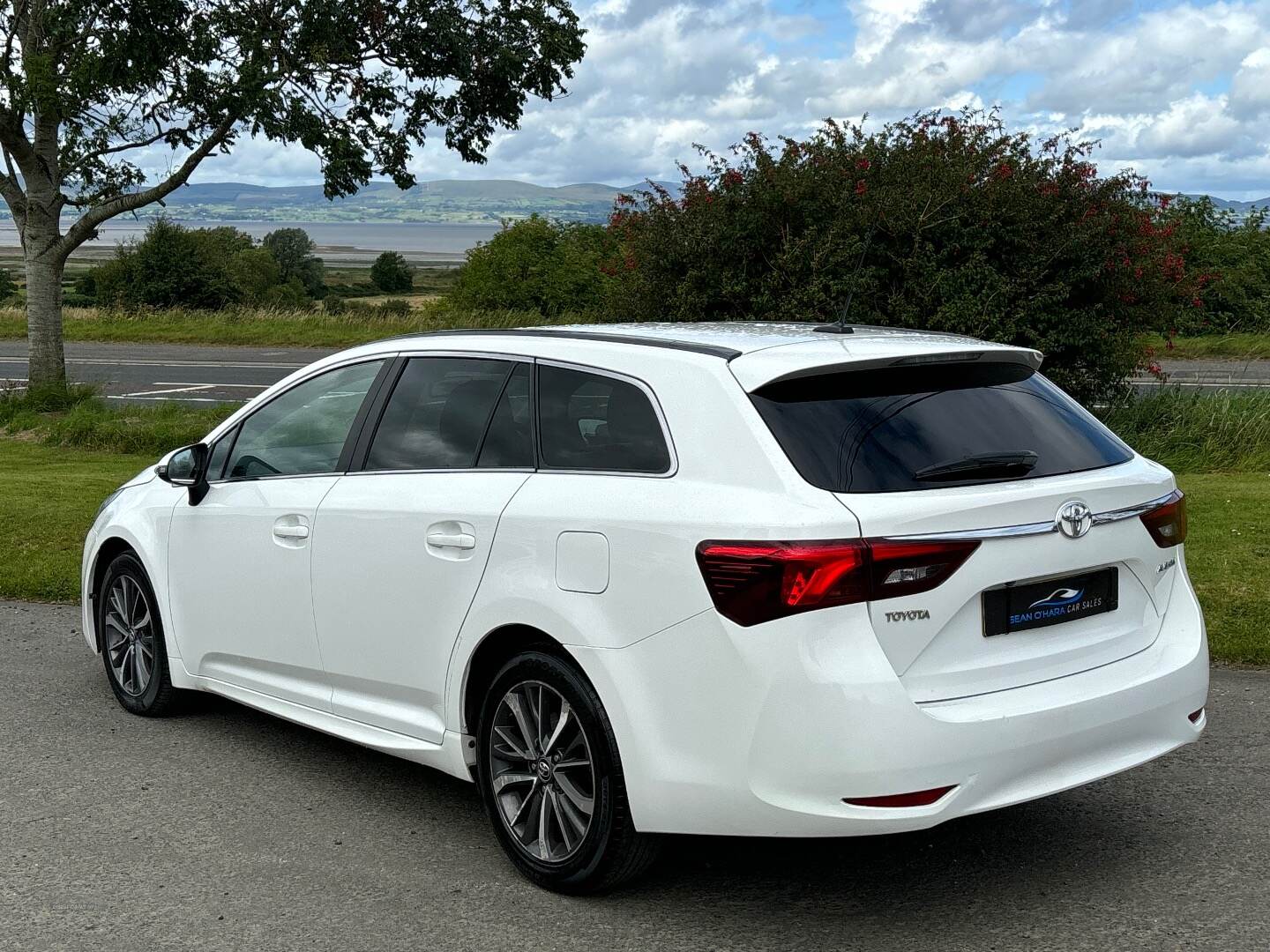 Toyota Avensis DIESEL TOURING SPORT in Derry / Londonderry