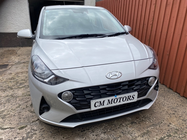 Hyundai i10 HATCHBACK in Antrim