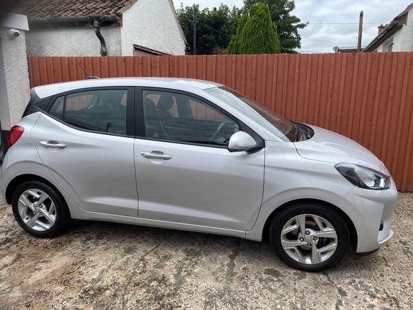 Hyundai i10 HATCHBACK in Antrim