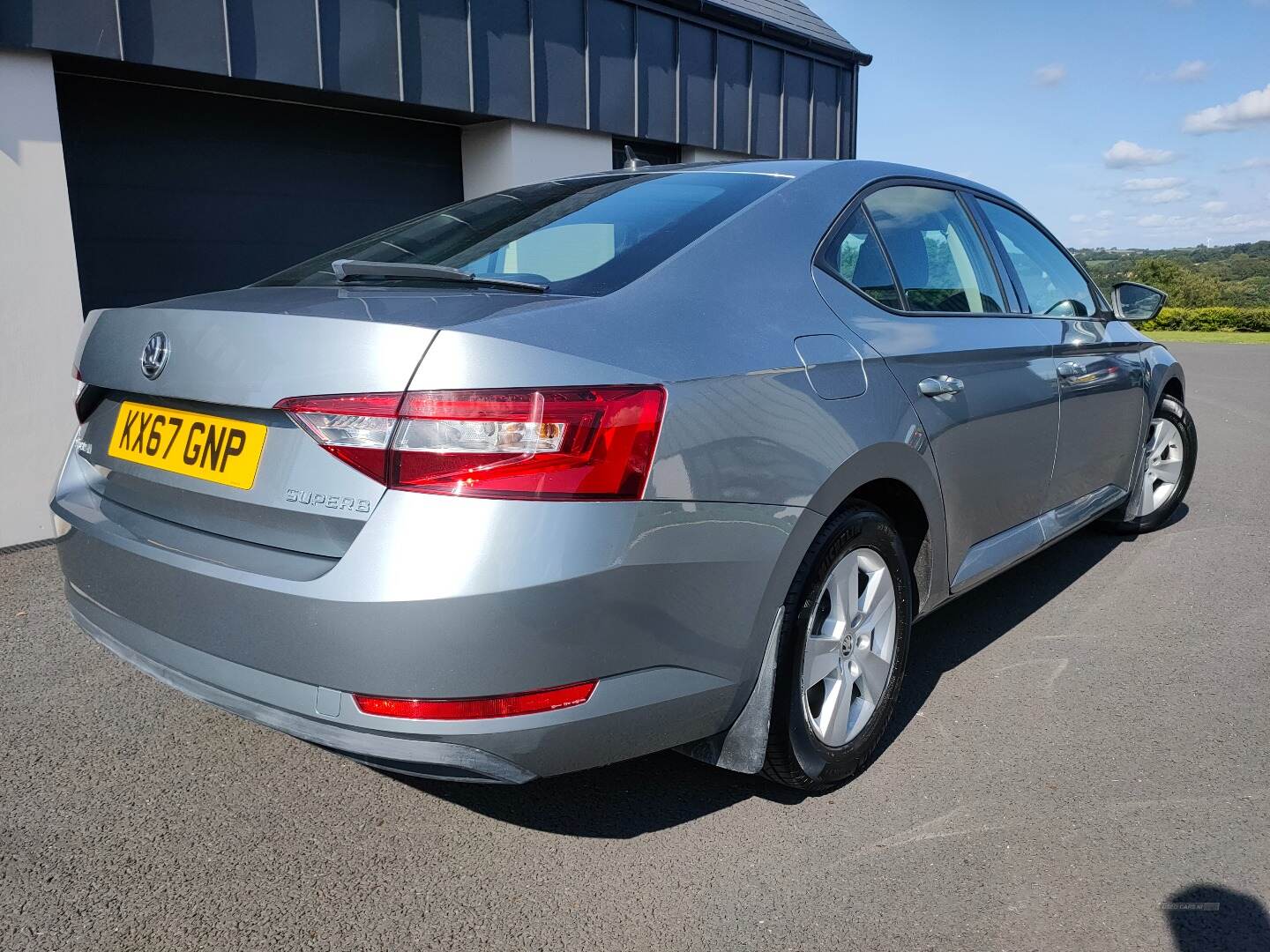 Skoda Superb 1.6 TDI CR S 5dr in Armagh