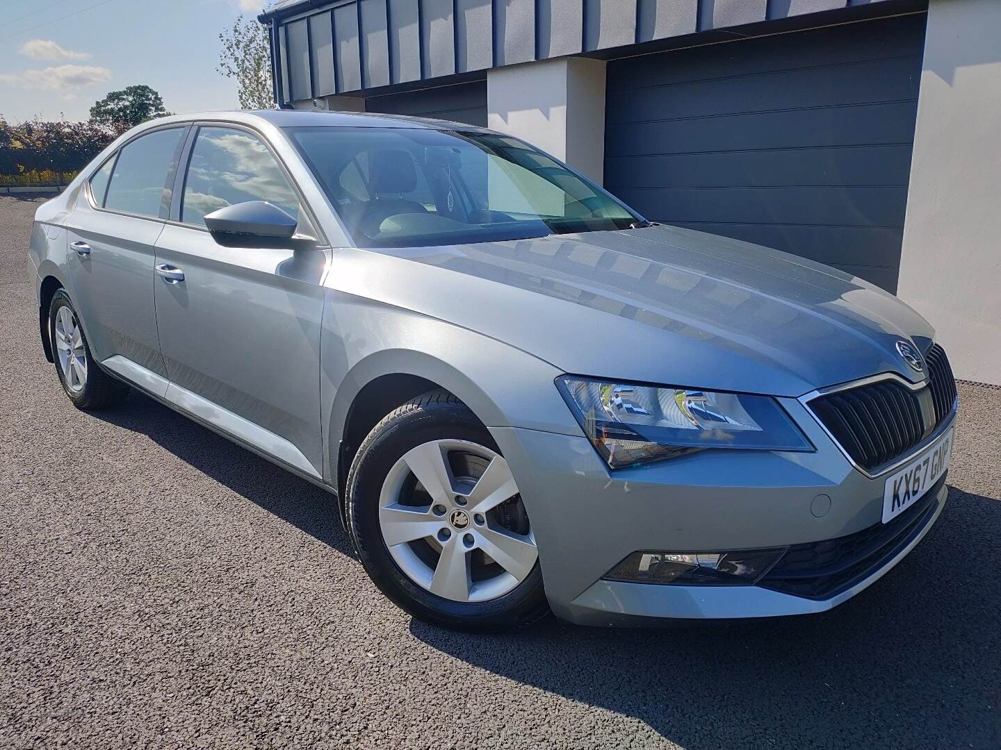 Skoda Superb 1.6 TDI CR S 5dr in Armagh