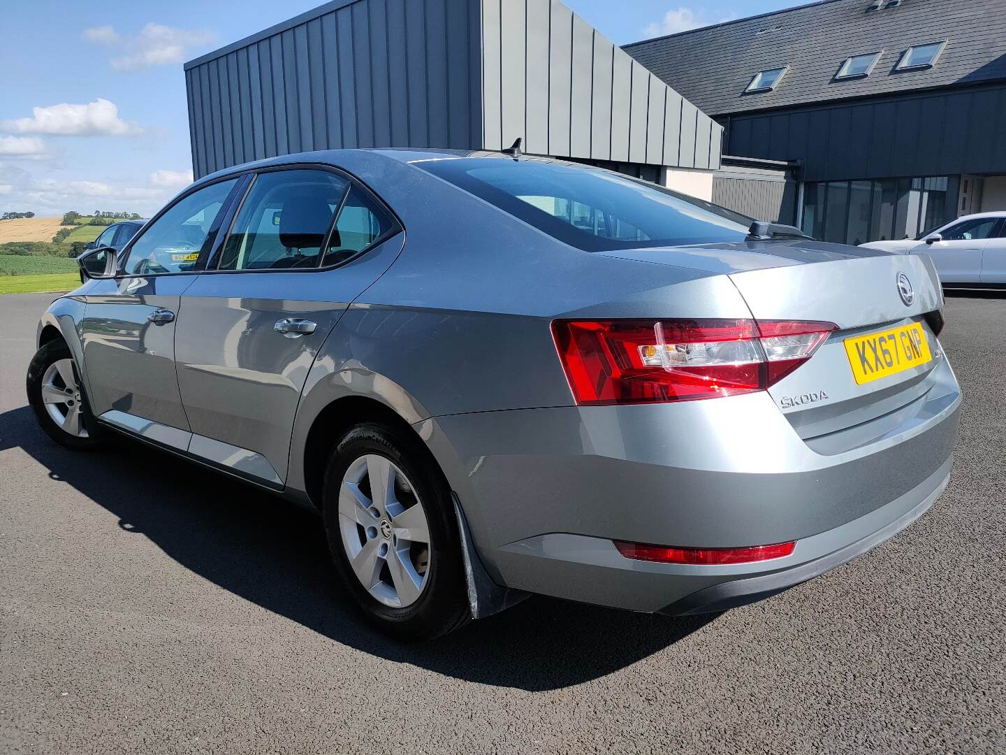 Skoda Superb 1.6 TDI CR S 5dr in Armagh