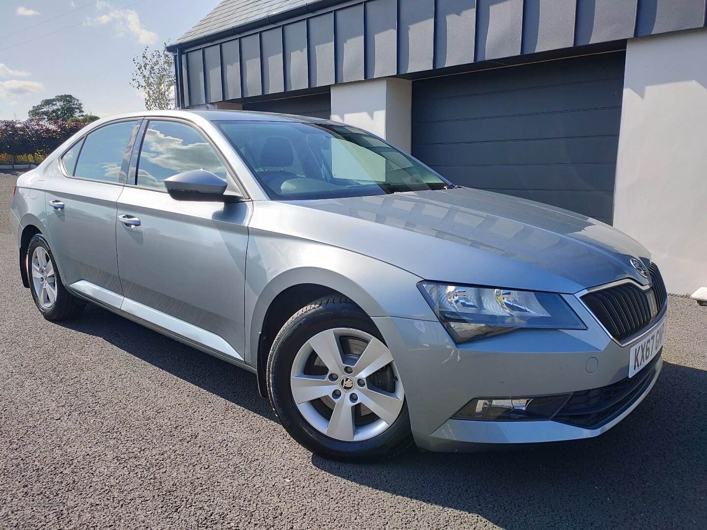 Skoda Superb 1.6 TDI CR S 5dr in Armagh