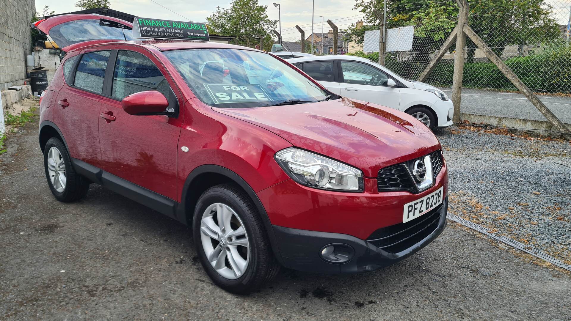 Nissan Qashqai HATCHBACK in Down