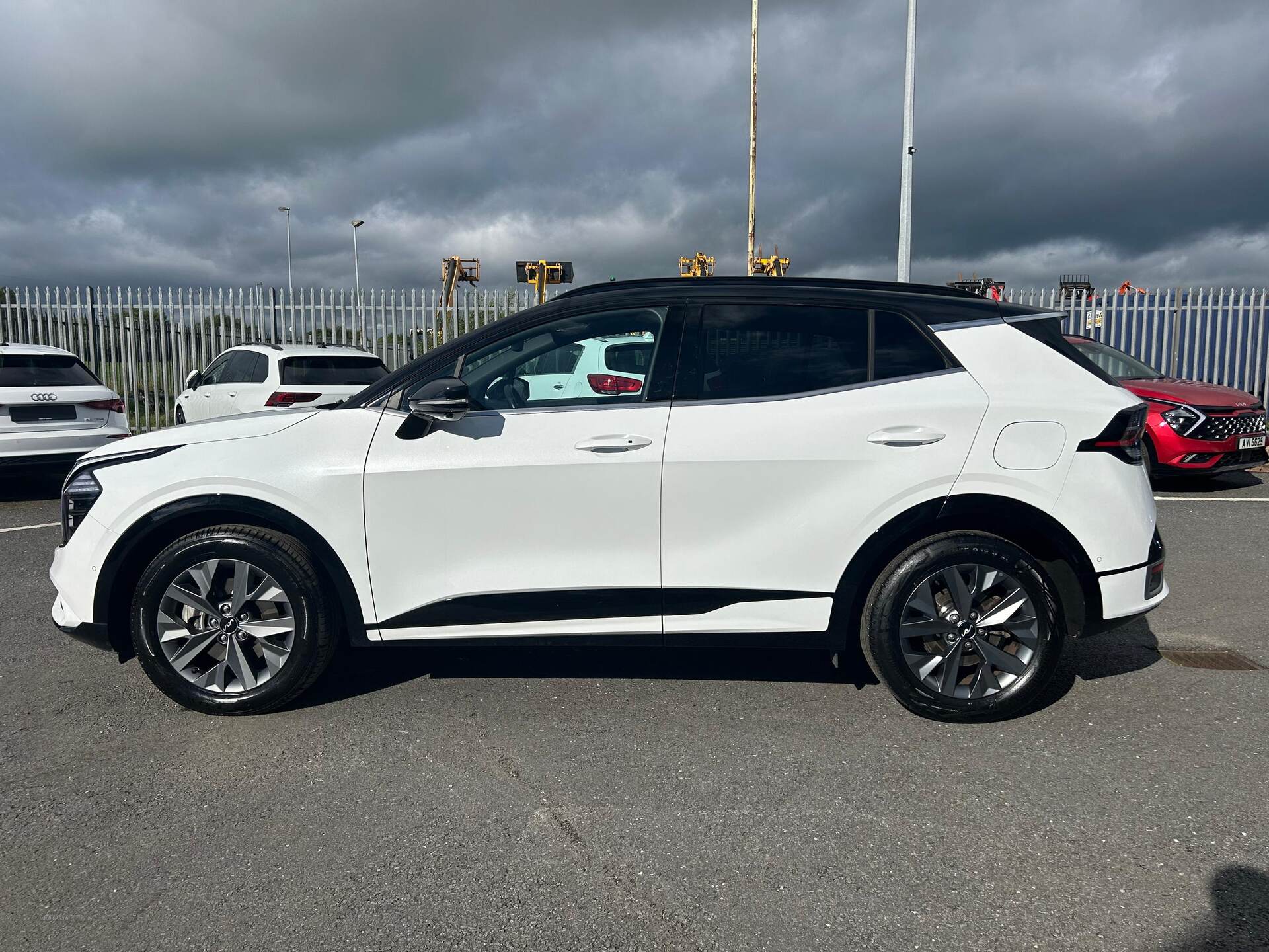 Aug 2023 Kia Sportage 1.6T GDi HEV GT-Line S 5dr Auto