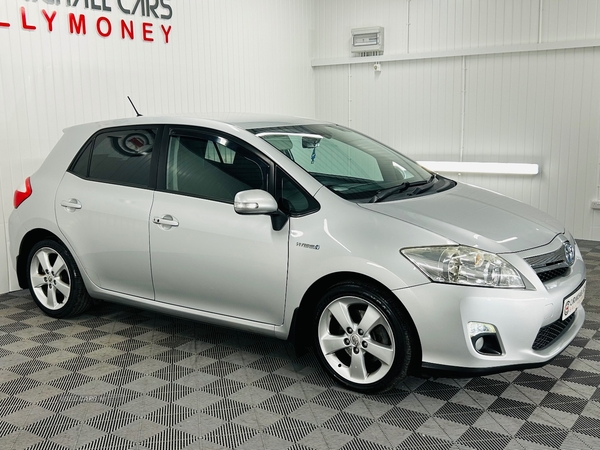 Toyota Auris HATCHBACK in Antrim