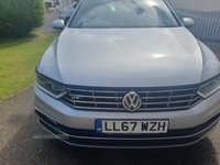 Volkswagen Passat 2.0 TDI R-Line 5dr [Panoramic Roof] in Antrim