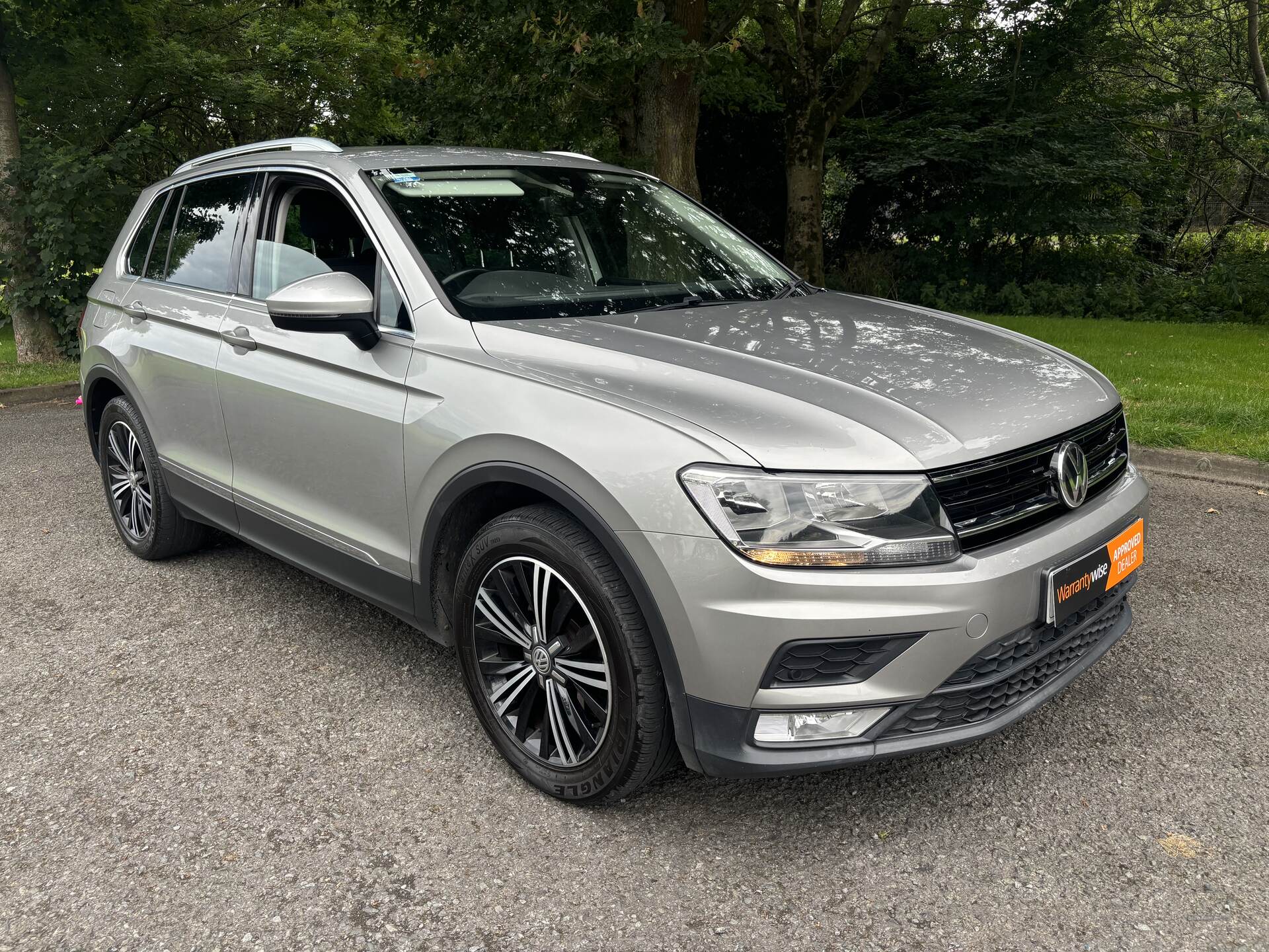 Volkswagen Tiguan DIESEL ESTATE in Down