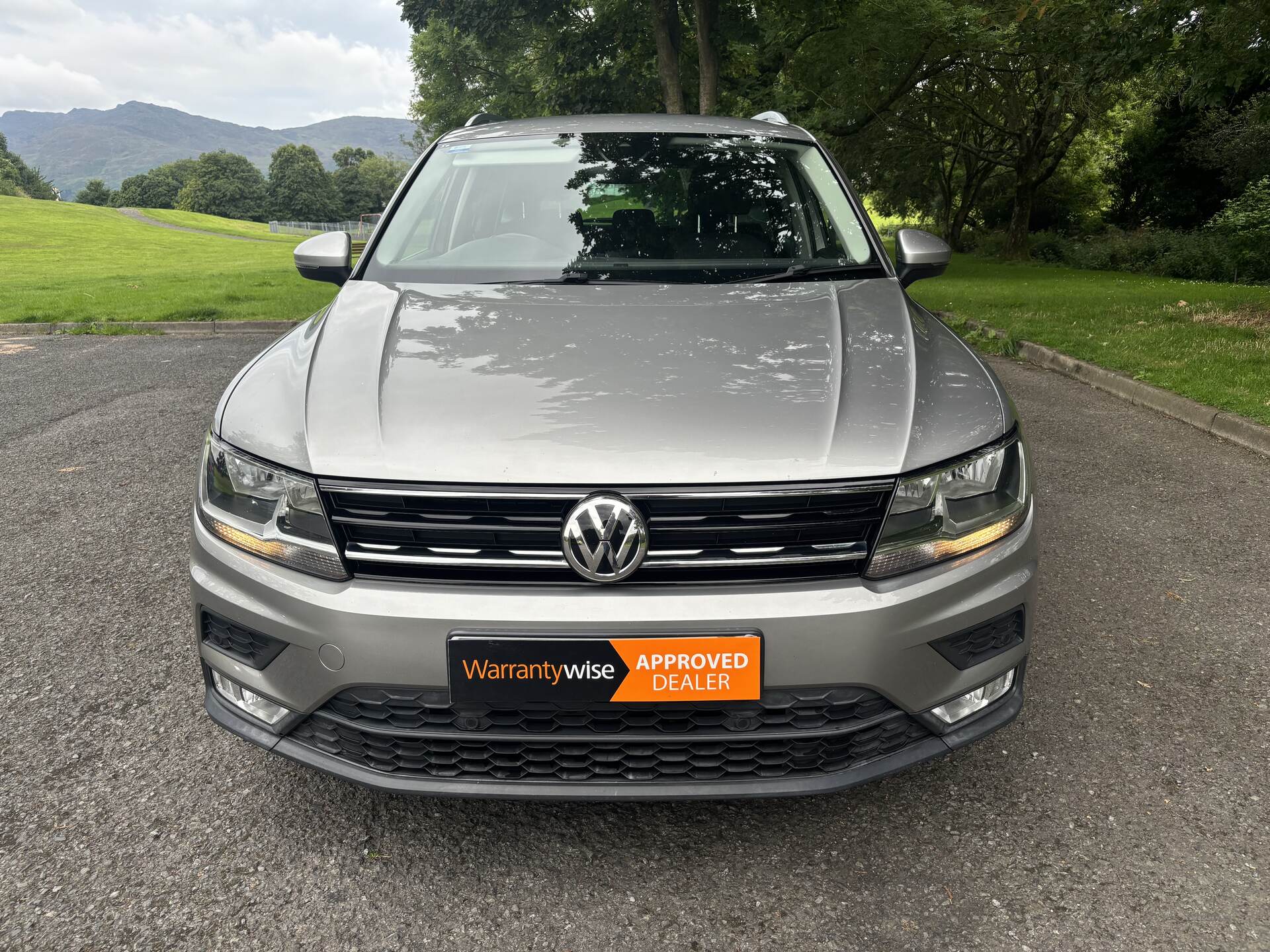 Volkswagen Tiguan DIESEL ESTATE in Down