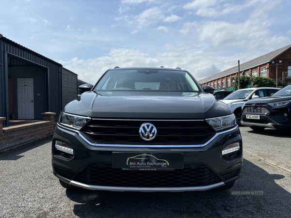 Volkswagen T-Roc DIESEL HATCHBACK in Down