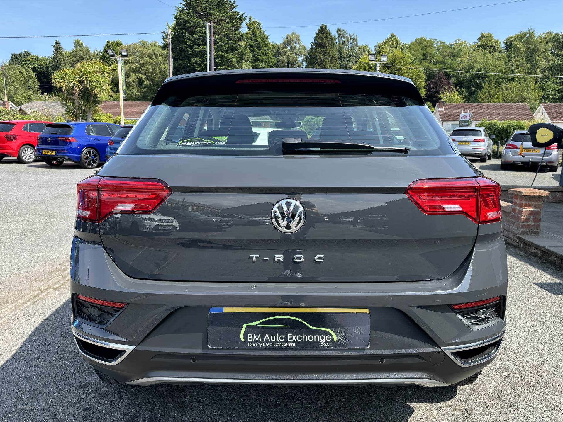 Volkswagen T-Roc DIESEL HATCHBACK in Down