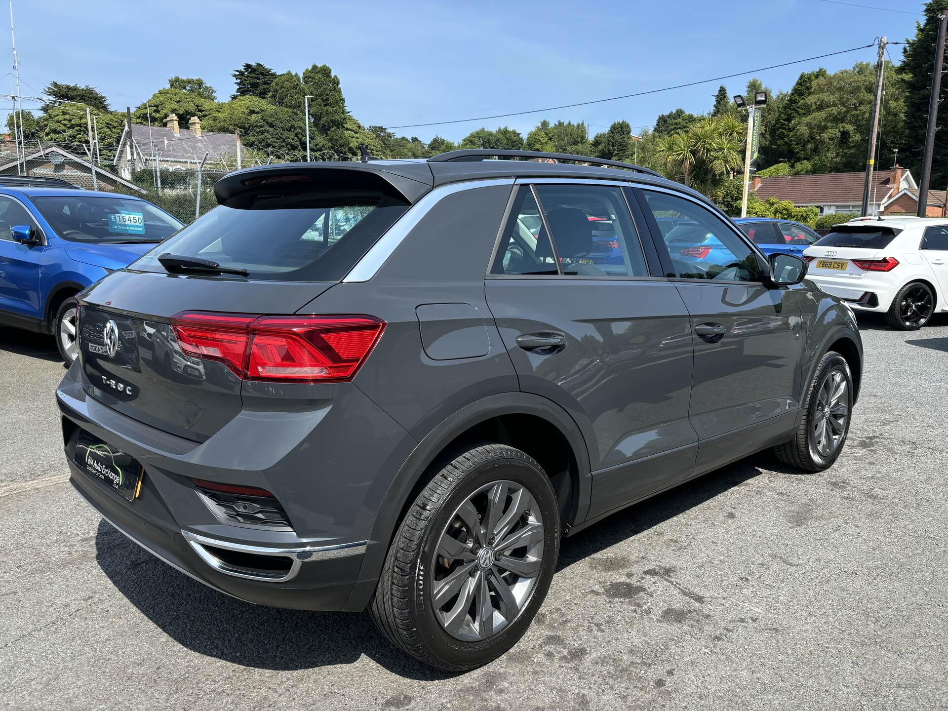 Volkswagen T-Roc DIESEL HATCHBACK in Down