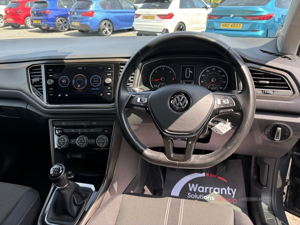 Volkswagen T-Roc DIESEL HATCHBACK in Down