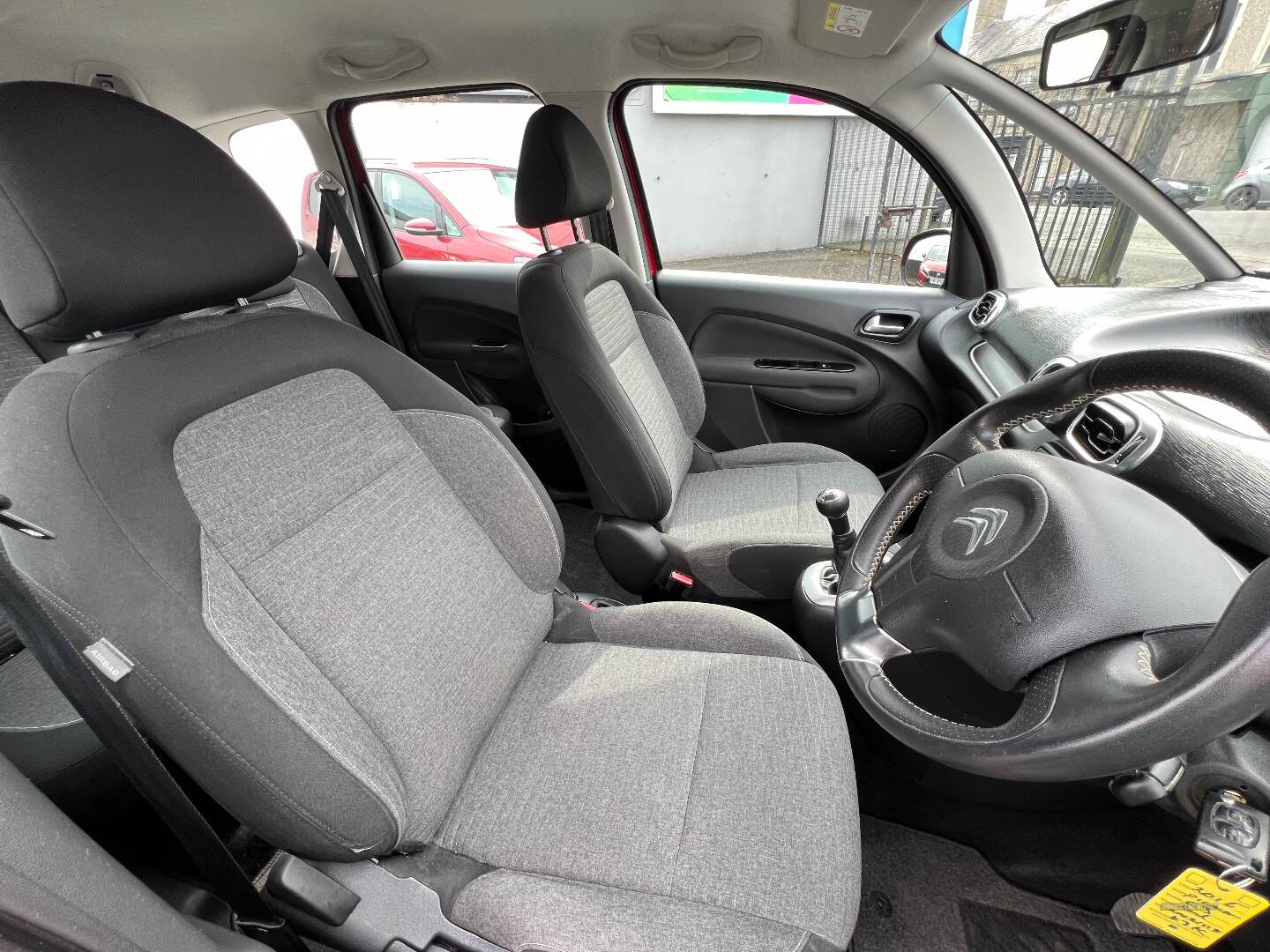 Citroen C3 Picasso DIESEL ESTATE in Antrim