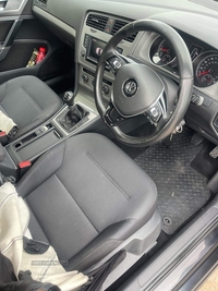 Volkswagen Golf 2.0 TDI Match 5dr in Armagh