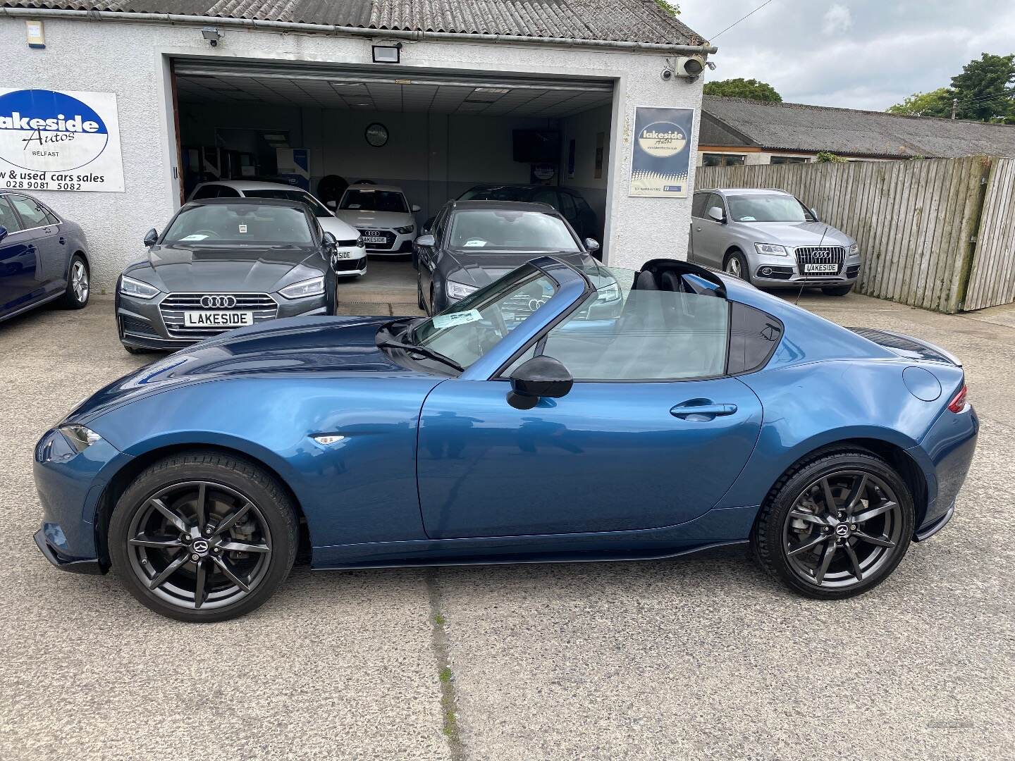 Mazda MX-5 RF CONVERTIBLE SPECIAL EDITION in Down