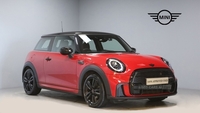 MINI Hatch 1.5 Cooper Sport Hatchback 3dr Petrol Steptronic Euro 6 (s/s) (136 ps) in City of Edinburgh