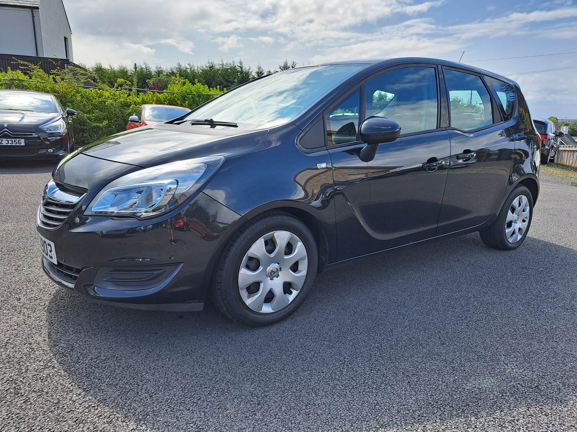 Vauxhall Meriva ESTATE in Antrim