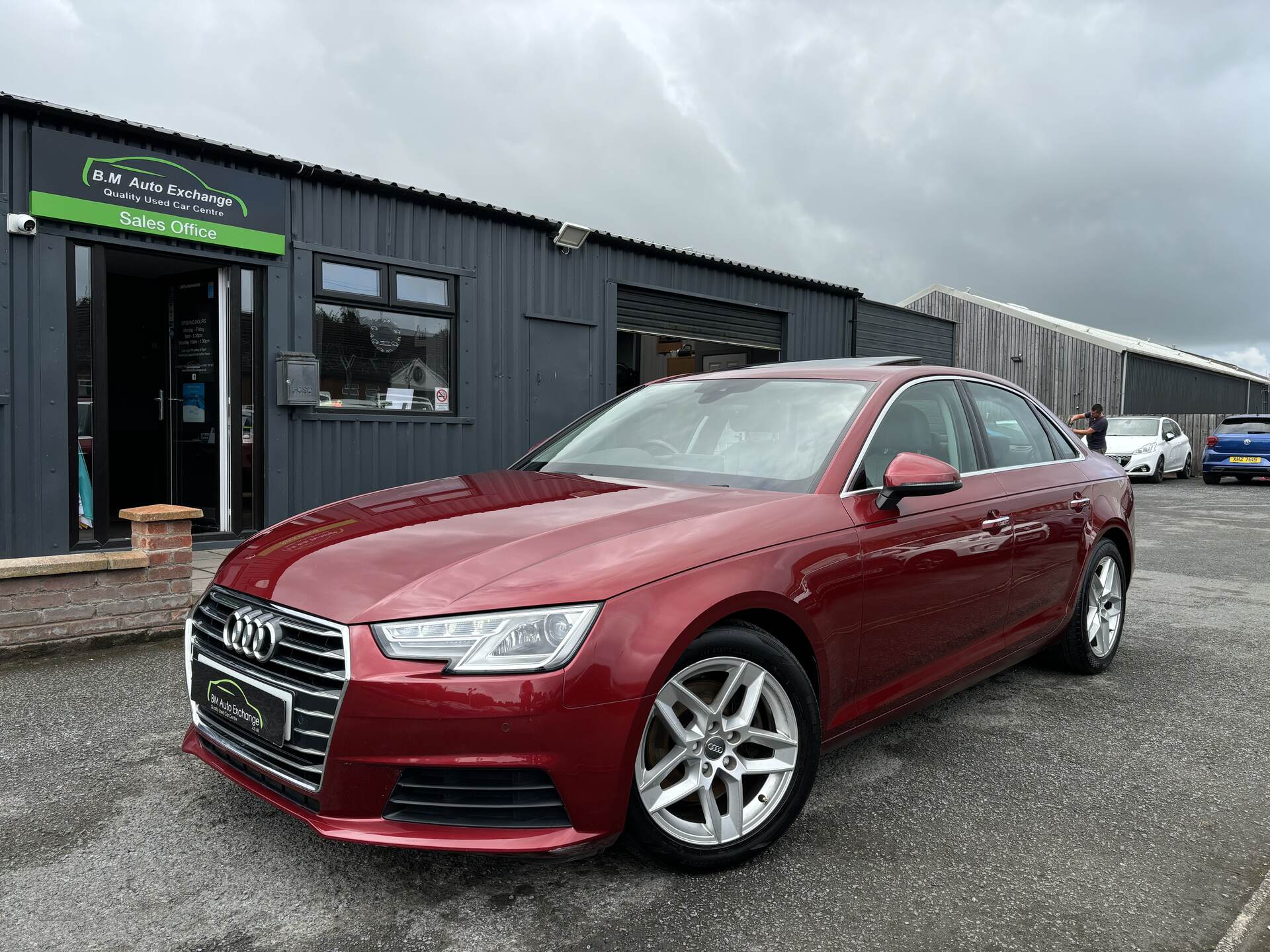 Audi A4 DIESEL SALOON in Down