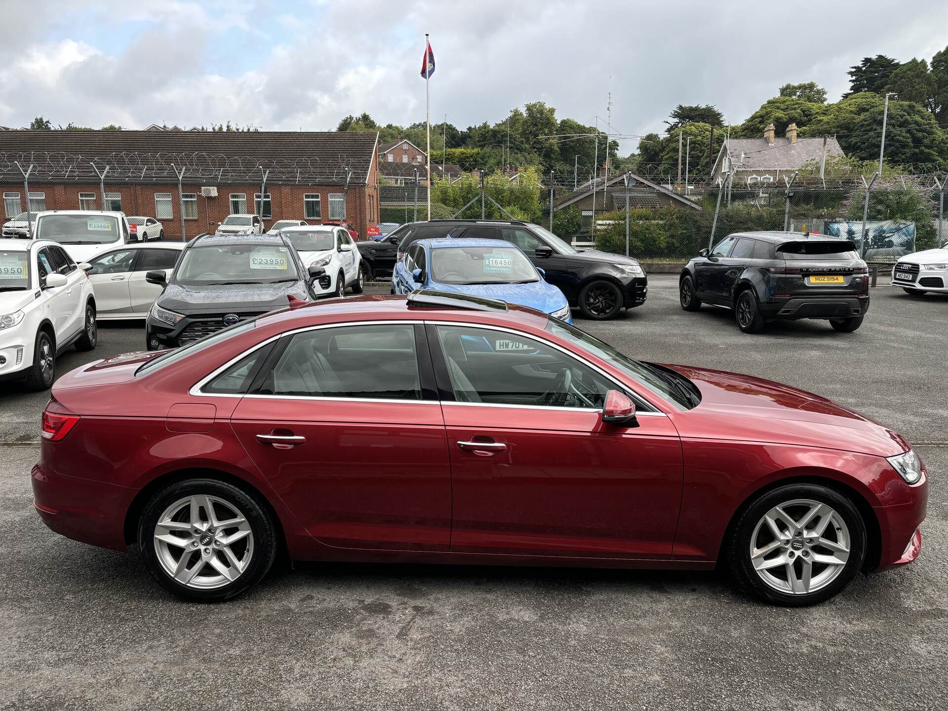 Audi A4 DIESEL SALOON in Down