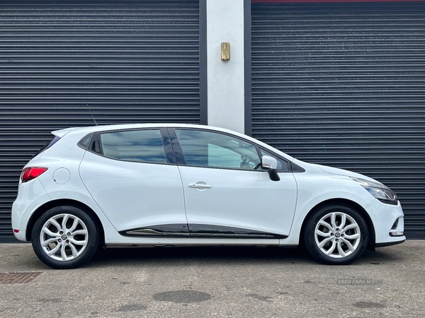 Renault Clio HATCHBACK in Fermanagh