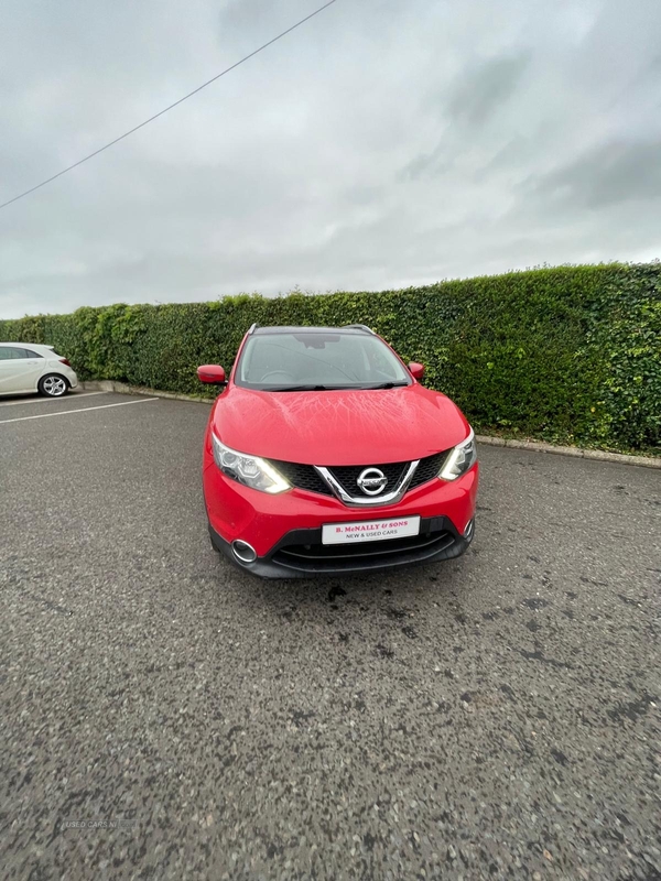 Nissan Qashqai DIESEL HATCHBACK in Derry / Londonderry