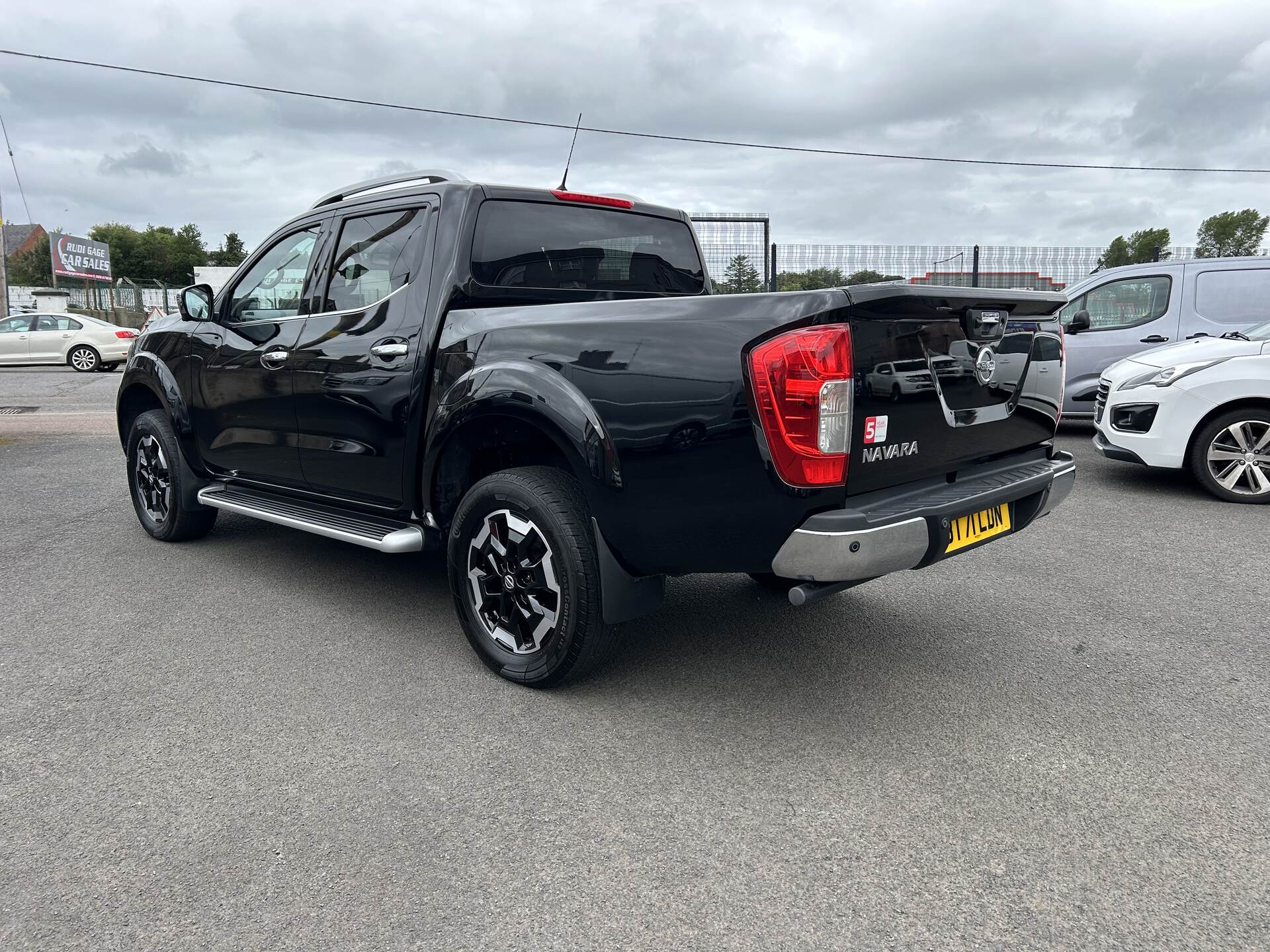 Nissan Navara DIESEL in Antrim