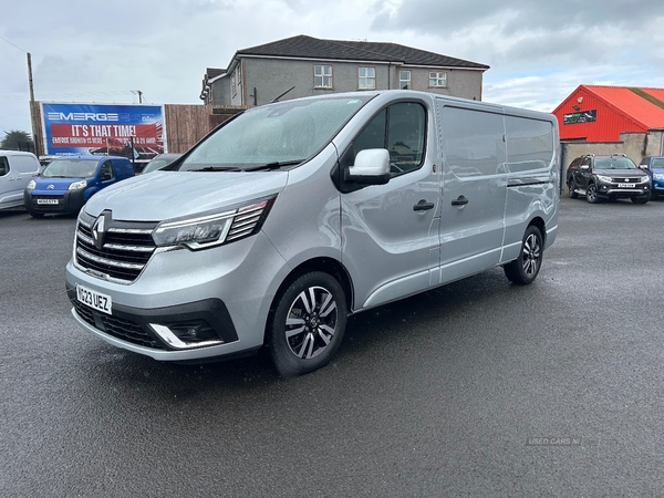 Renault Trafic LWB DIESEL in Antrim