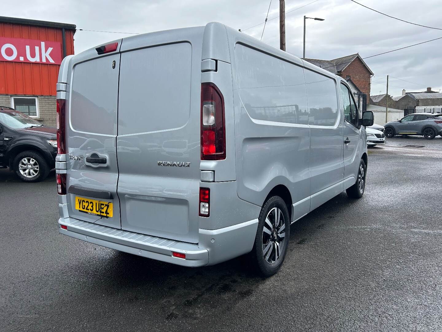 Renault Trafic LWB DIESEL in Antrim