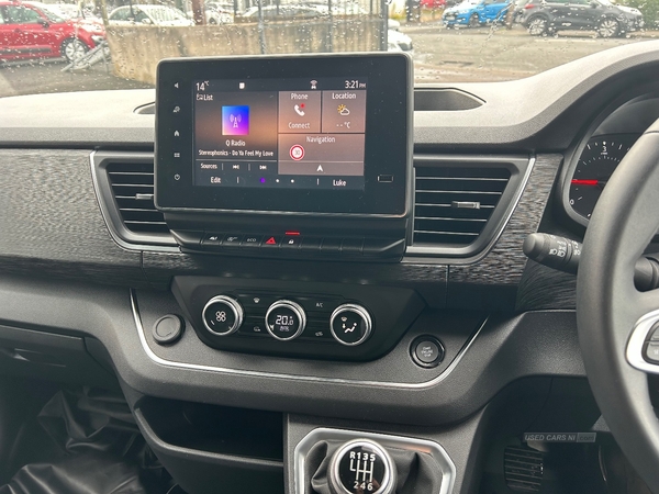 Renault Trafic LWB DIESEL in Antrim