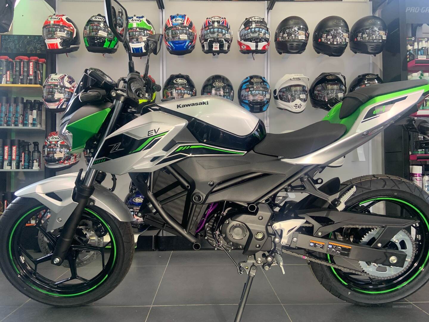  2024 Kawasaki Z Series 2024 KAWASAKI ZE1