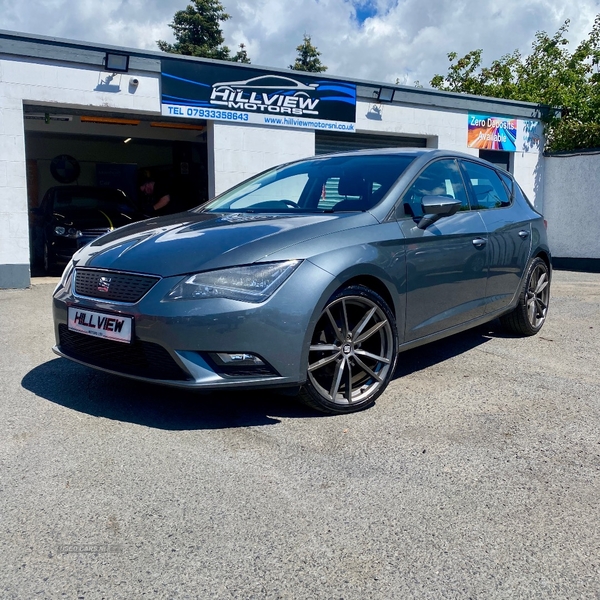 Seat Leon DIESEL HATCHBACK in Down