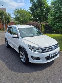 Volkswagen Tiguan 2.0 TDi BlueMotion Tech R-Line 5dr in Armagh