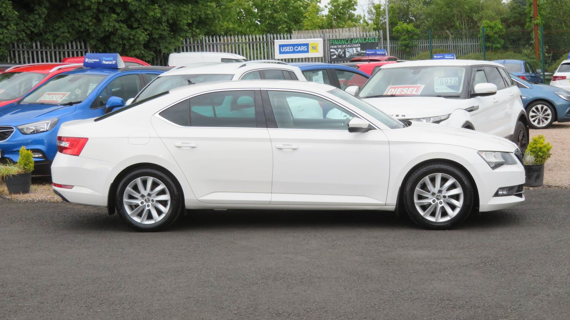 Skoda Superb DIESEL HATCHBACK in Derry / Londonderry