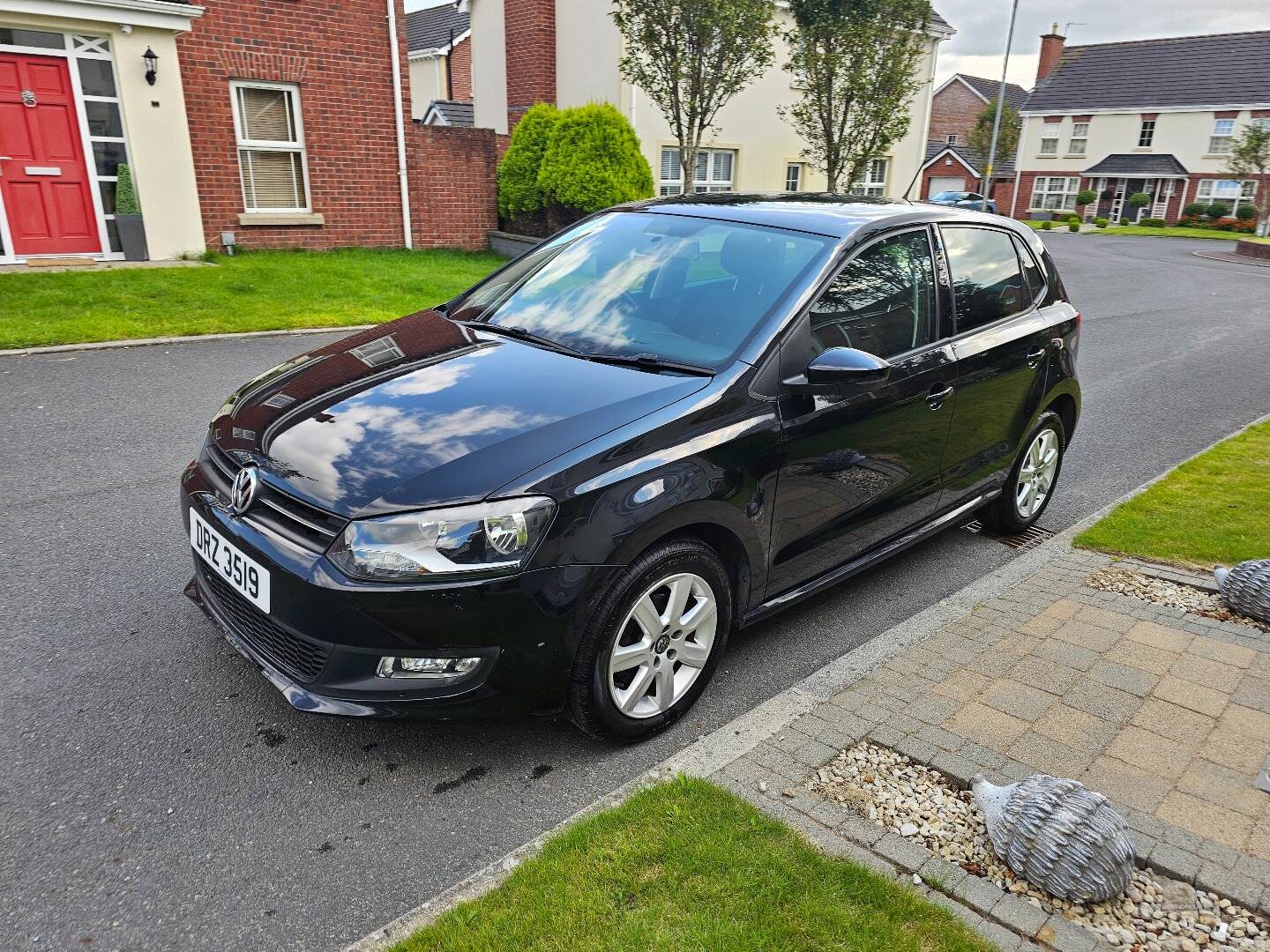 Volkswagen Polo HATCHBACK in Down