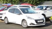 Peugeot 208 DIESEL HATCHBACK in Derry / Londonderry