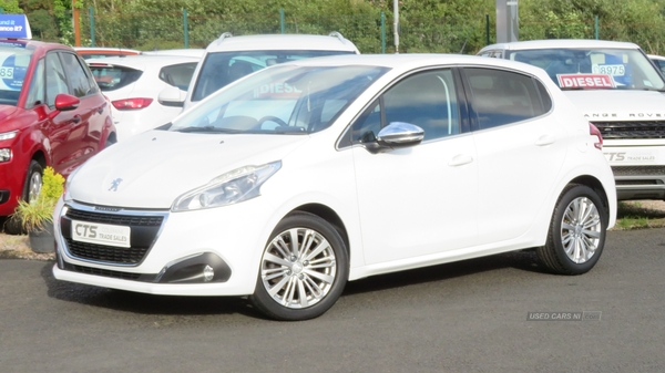 Peugeot 208 DIESEL HATCHBACK in Derry / Londonderry